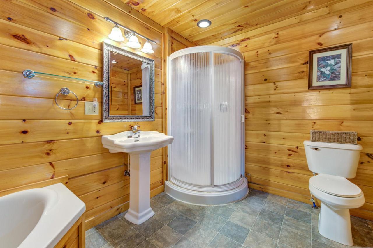 Country Oaks Cabin Pigeon Forge