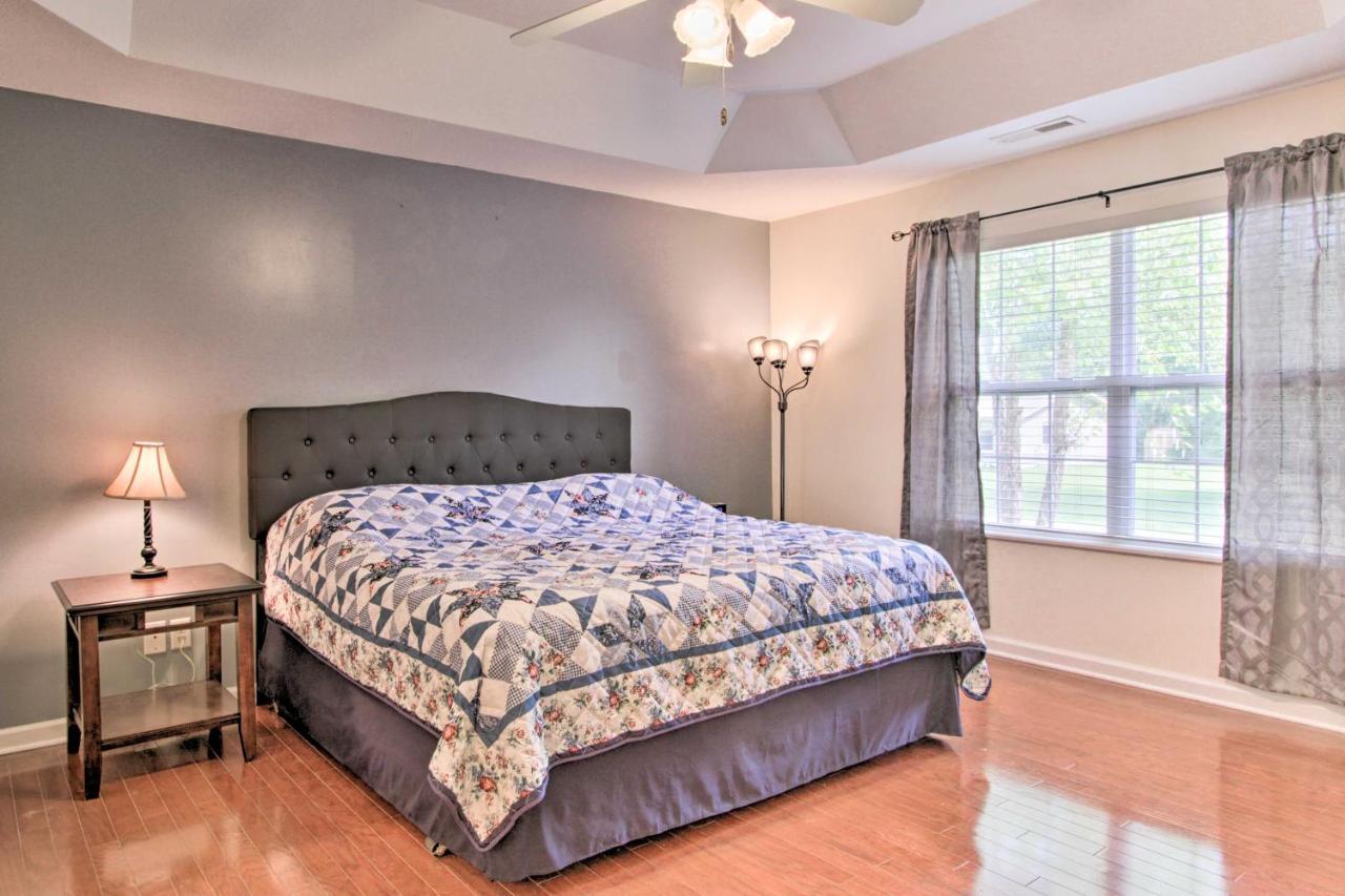Holiday home With Community Pool - 2 Miles To The Island! Pigeon Forge