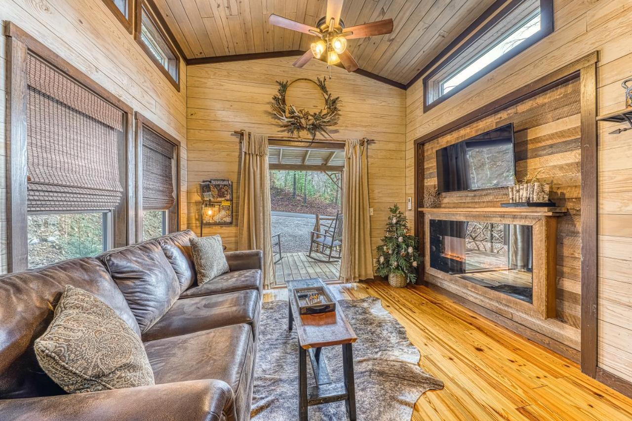 Smoky Mountain Tiny *