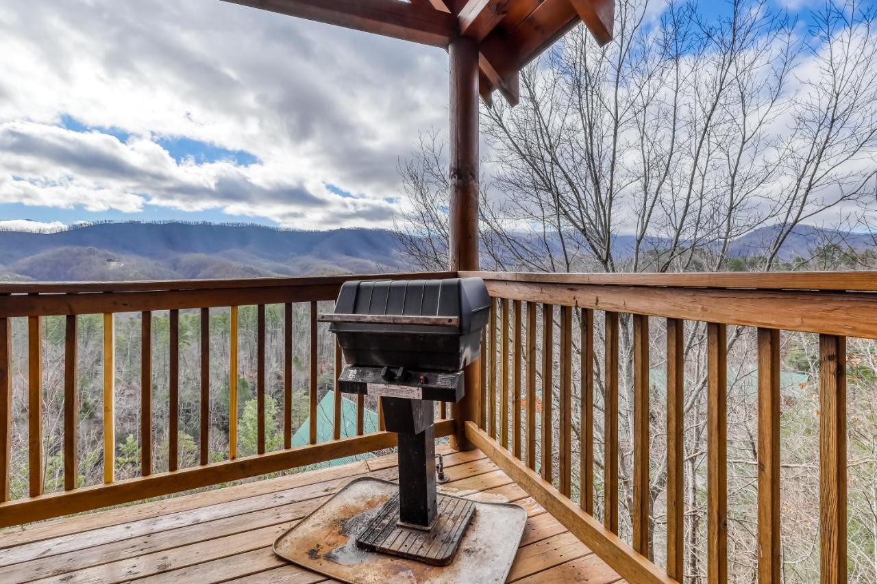 Above The Pines Pigeon Forge