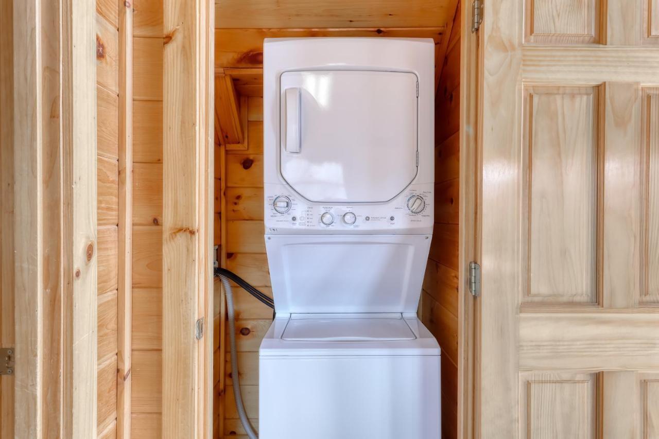 Holiday home Lances Loft Pigeon Forge