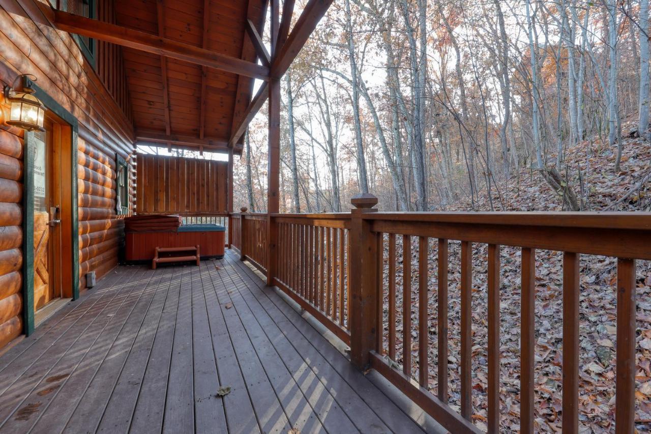 Elegant Escape Pigeon Forge