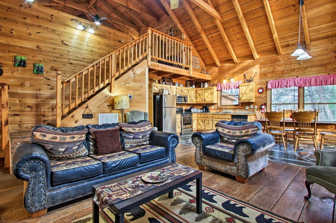 Mtn View Getaway With Game Room,deck,grill And Hot Tub! *