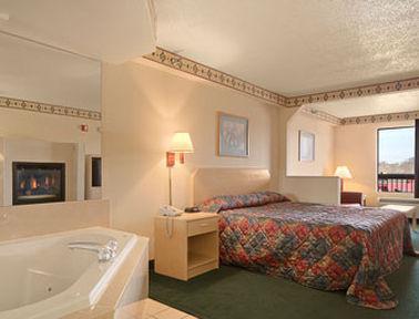 Super 8 By Wyndham Pigeon Forge-emert St Pigeon Forge