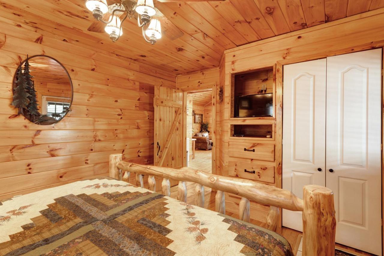 Holiday home Tranquility Pigeon Forge