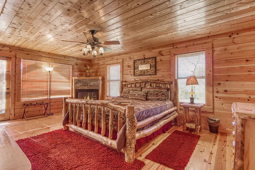 Always And Forever-1089 Of Free Area Attraction Tickets For Each Paid Day, Dollywood And More!!! Holiday home *