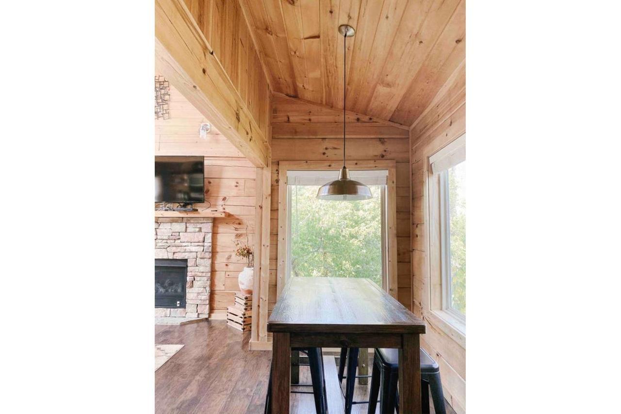 Chalet Mountain Splash -heated Indoor Pool, Hot Tub, Arcade Game *