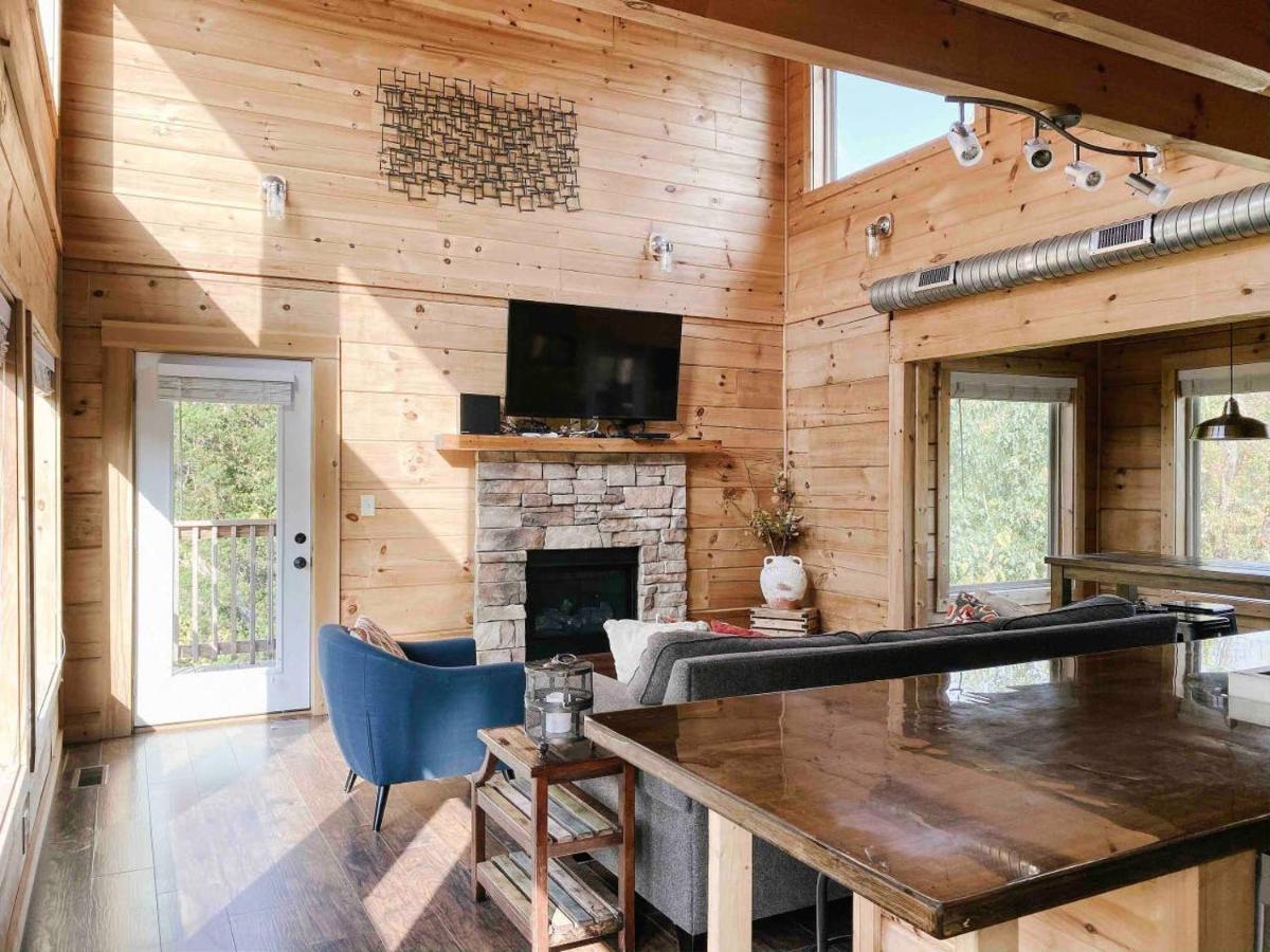 Chalet Mountain Splash -heated Indoor Pool, Hot Tub, Arcade Game *