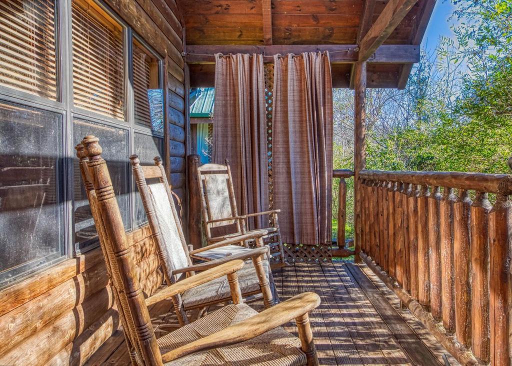 Holiday home Always And Forever-1089 Of Free Area Attraction Tickets For Each Paid Day, Dollywood And More!!! *
