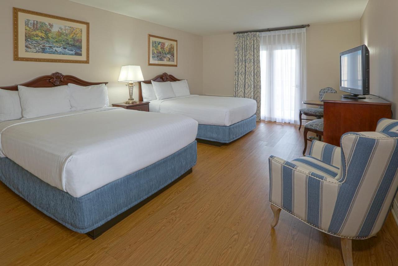 Music Road And Hotel 3*