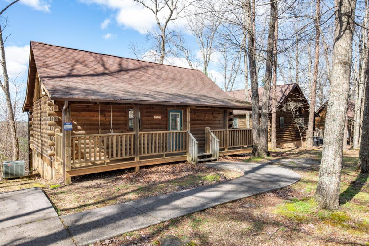 A Hen House Holiday home Pigeon Forge