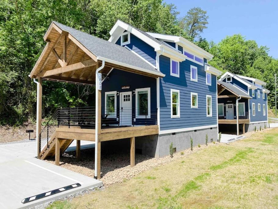 Cozy Smoky Mountain Tiny House *