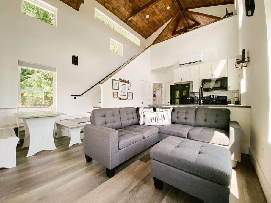 Apartment Modern Smoky Mountain Tiny House *