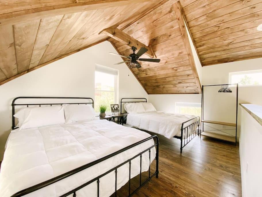 Apartment Modern Smoky Mountain Tiny House *