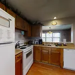 Heaven\'S Door Cabin