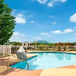Holiday Inn Express Pigeon Forge - Sevierville By Ihg