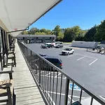 Travelodge By Wyndham Pigeon Forge Dollywood Lane