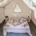 Tentrr Signature Site - Happy Hollow Hideaway Creekside