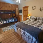 Firefly Hollow Cabin - Smoky Mountains - Soaky Mountain Water Park - Sevierville Convention Center