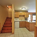 Luxury Resort Cabin, 5 Min To Dollywood, Smoky Mountain Charm!