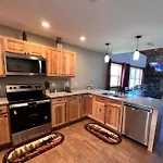 3 Master Bedrooms - Sleeps 10 - Location - Game Room - Hot Tub