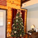 3 Master Bedrooms - Sleeps 10 - Location - Game Room - Hot Tub