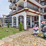 Americana Inn A Travelodge By Wyndham
