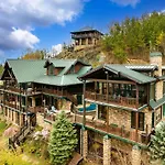 Scenic Views Estate