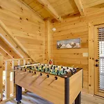 Pigeon Forge Vacation Rental With Private Hot Tub!