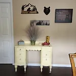 Cozy Pigeon Forge Home W Hot Tub Near River