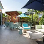 Margaritaville Island Hotel