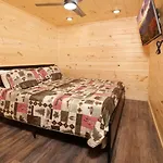 Dollys Cabin