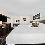 Clarion Inn & Suites Near The Leconte Center Pigeon Forge