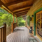 Very Cozy 2Br Hot Tub Pool Table Free Attraction Tickets
