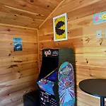 Modern 3Br Views Hot Tub Fire Pit Gameroom Free Attraction Tickets