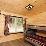 White Pine Lodge