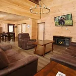 White Pine Lodge