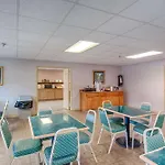 Park Tower Inn