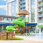Compass By Margaritaville Hotel Pigeon Forge