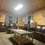 Cabin Inpigeon Forge On The River