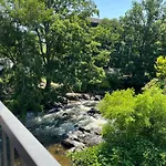 Creekstone Inn