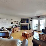 Top O The Pines Whispering Pines 253