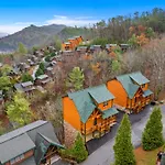 Zen Z Bear - Pool Oasis, Hot Tub, Ev, Scenic Views
