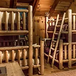 Hatfield Hideaway