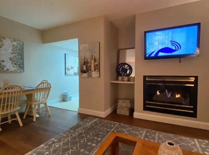 River Place Condos #205 2Bd