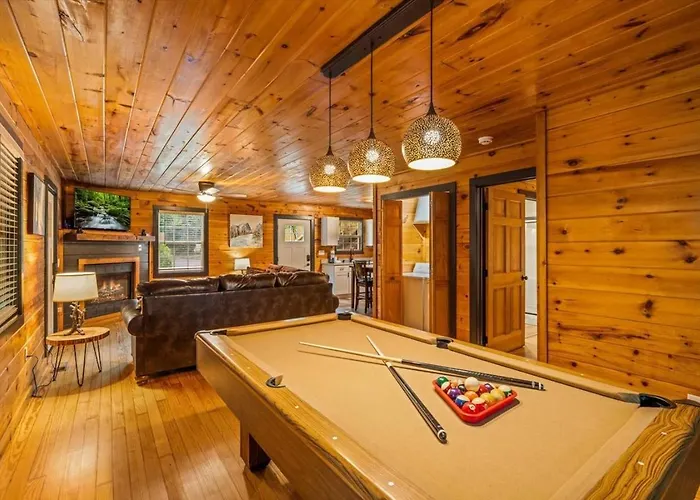 Dreaming Tree Cabin