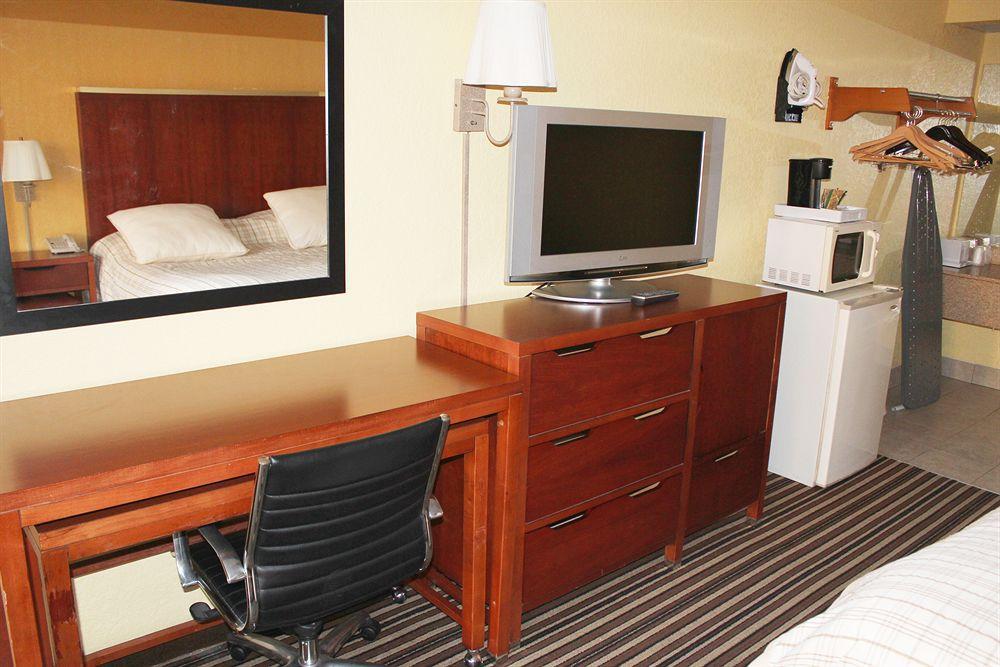 Hotel Days South Pigeon Forge