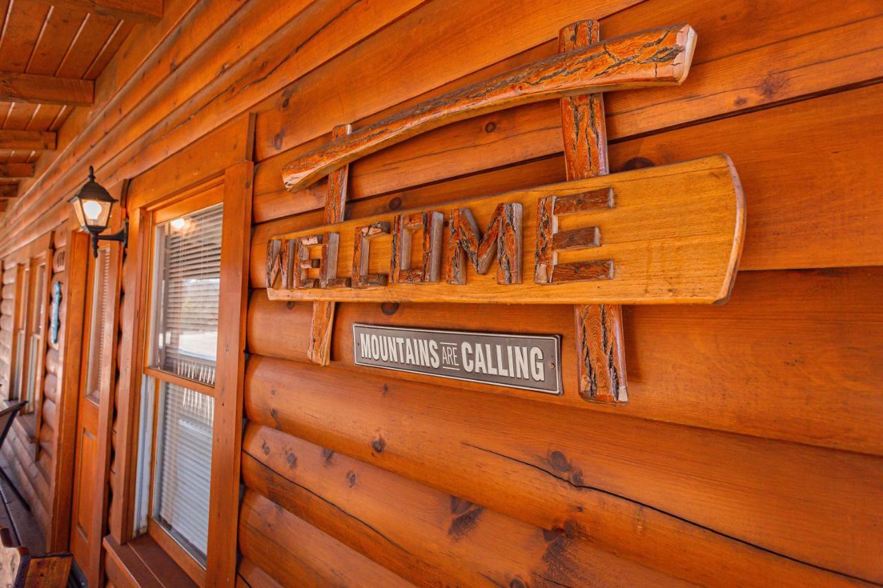 Bear Claw - Bear Claw Retreat In Pigeon Forge! Holiday home *