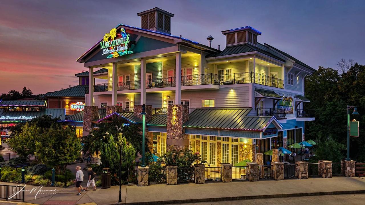 Margaritaville Island Hotel 4*