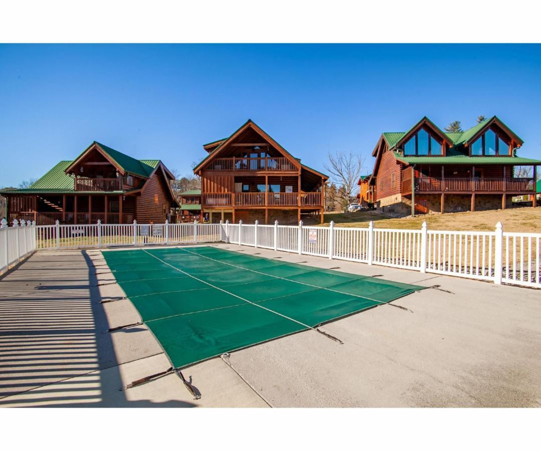 Robins Nest - Wc Accessible, Views, Community Pool Holiday home *
